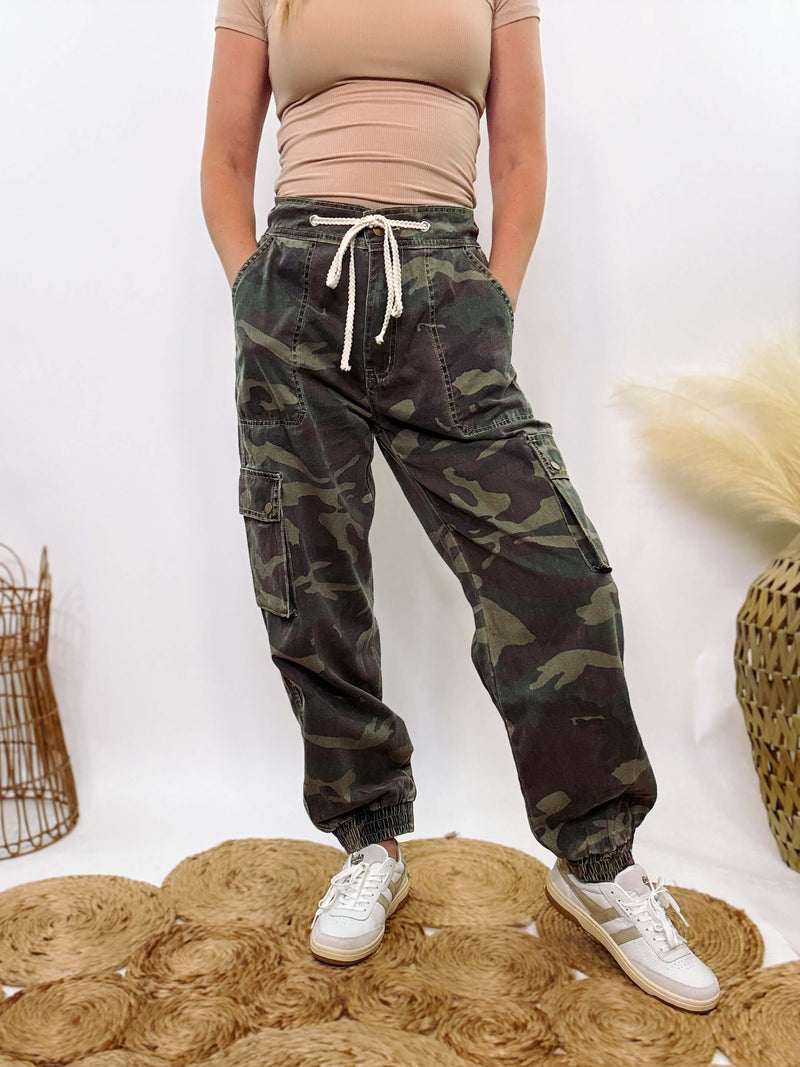 POL Camo Cargo Jogger Pants in Twill with button and drawstring waist, elastic back waistband, and elastic ankles for a comfy, cool look.