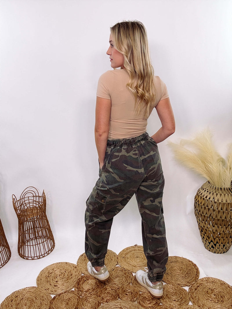 POL Camo Cargo Jogger Pants in Twill with button and drawstring waist, elastic back waistband, and elastic ankles for a comfy, cool look.