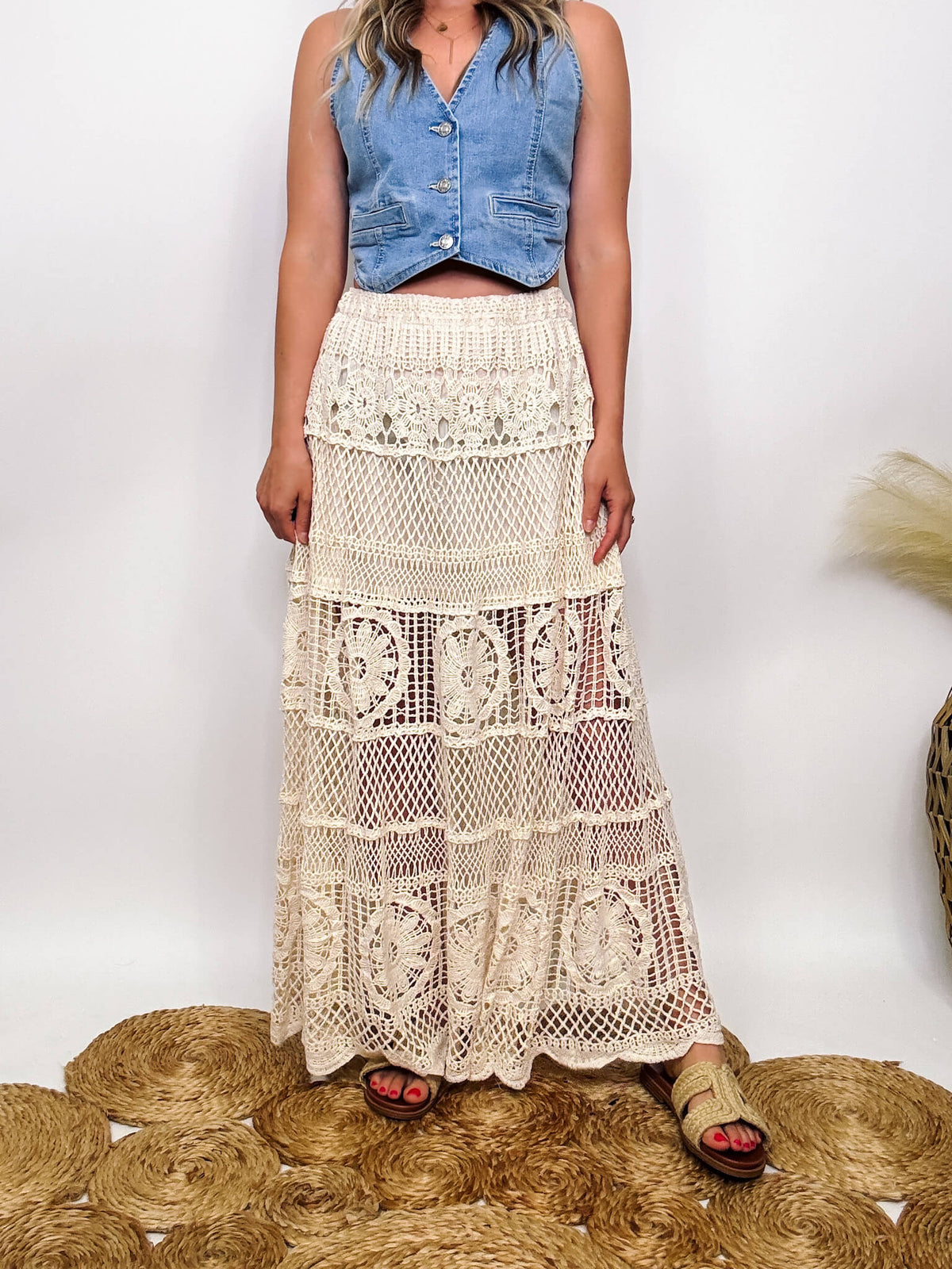 POL Clothing Boho Natural Cream Crochet Maxi Skirt  Elastic Waistband Knit Inner Skirt Lining One Size Fits Sizes 1-8 100% Cotton
