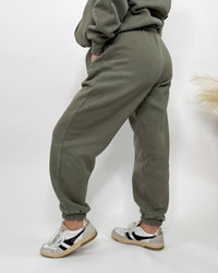 Olive Green Fleece-Lined Luxury Lounge Bmaes Joggers with Pockets